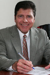 Dr. Raul Curto